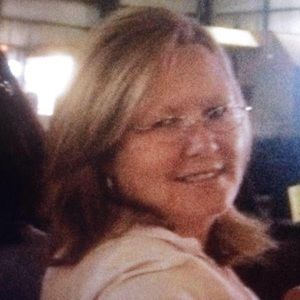 Meet your Posher, Dina